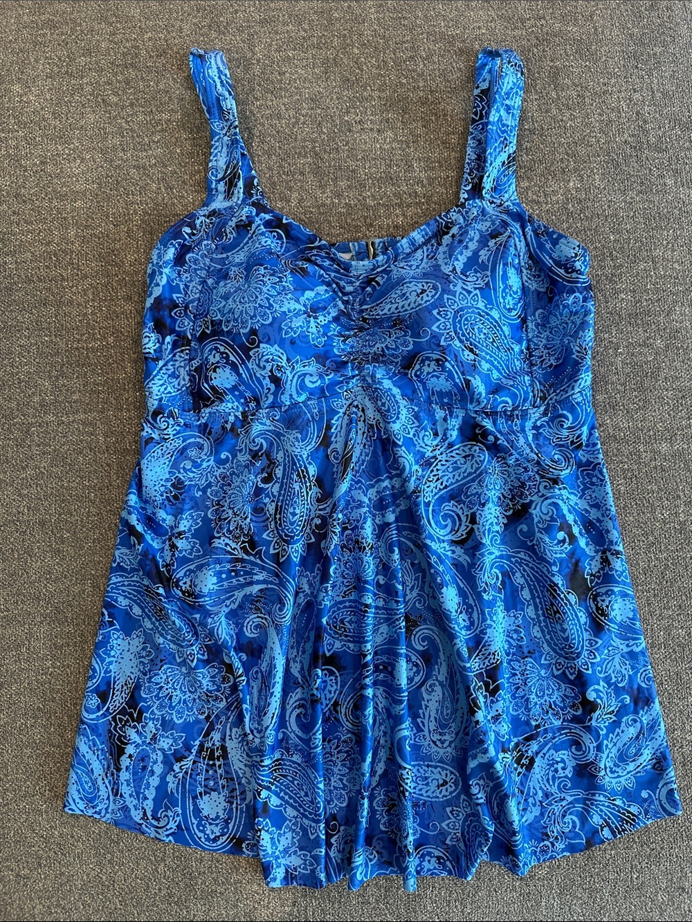 Blue Paisley tankini top. Size 16W